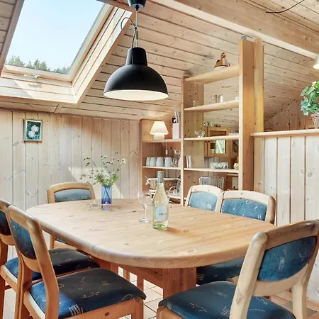 Semesterbostad Honsehuset *