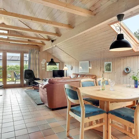 Semesterbostad Honsehuset