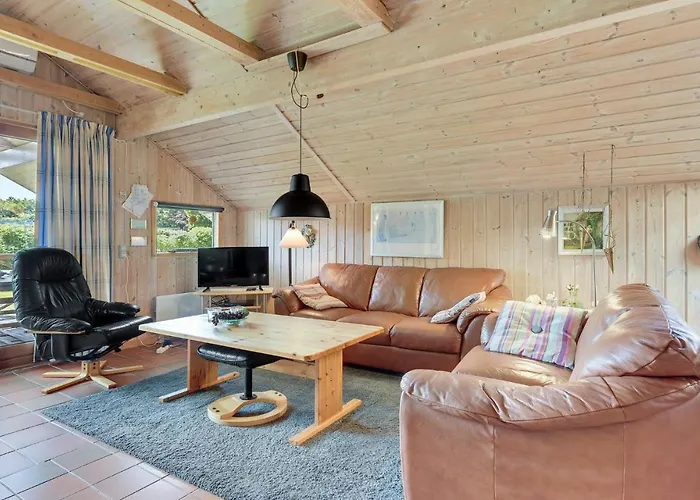 Honsehuset Дом отдыха Skovbyballe